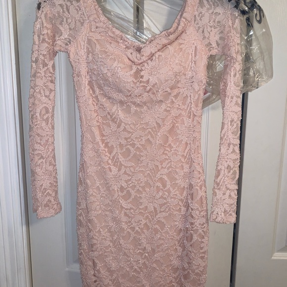 never worn - Picture 2 of 4